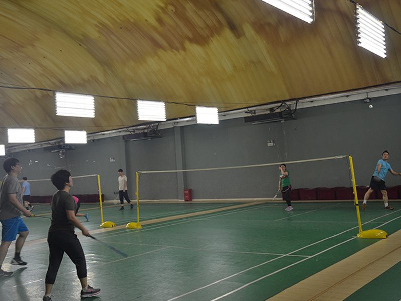 羽毛球健身(shēn)